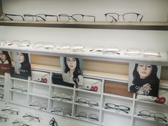-视野联行眼镜·蔡司·控优点授权(长白万象汇店)