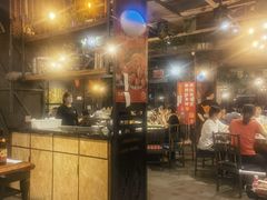 -琥珀老六龙虾(四里河店)