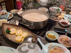 -捞王锅物料理(上海世茂广场店)