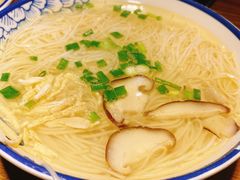 -二孃鸡爪爪(东郊记忆店)