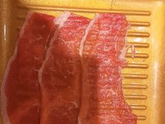 -牛YO寿喜烧·铁板烧和牛火锅自助(市府恒隆店)