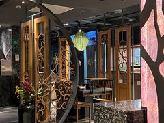 -湊湊火锅·茶憩(南京东路悦荟店)