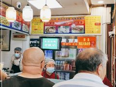 大堂-门框胡同百年卤煮(新街口店)