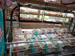 面包甜点陈列柜-85度C(青岛燕儿岛店)