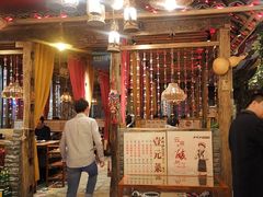 门面-老牌坊云南鱼豆花火锅(爱建店)