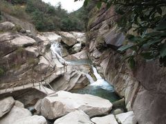 -鄣山大峡谷