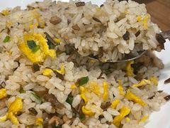 特色臊子蛋炒饭-嘉州叶婆婆钵钵鸡(建设路店)