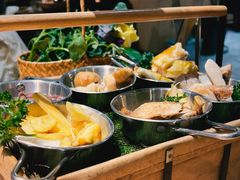 -一朵菌·野生菌探索家火锅(南亚店)
