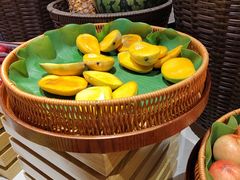 -享遇.锅姥姥牛排海鲜自助(小寨店)
