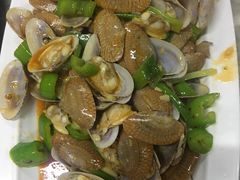 -四川小胡子海鲜(丁村万人海鲜广场店)