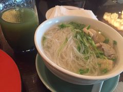 -深圳星河丽思卡尔顿酒店