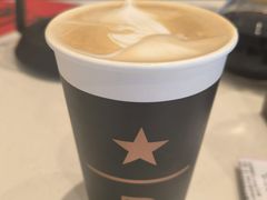 拿铁-星巴克臻选(深圳欢乐港湾店)