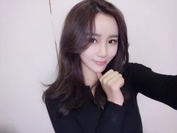 点击看大图 王杰-简法造型·品牌形象店