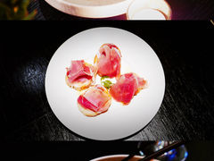 -wineapp葡萄酒餐吧(外滩金融中心店)