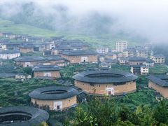 -初溪土楼群