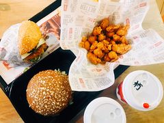 -The Habit Burger Grill 哈比特汉堡(复兴soho店)
