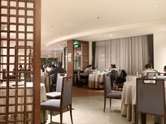 -静之湖湖畔餐厅