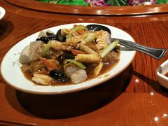 -小船渔村•大连菜•大连焖鱼(黄河路店)