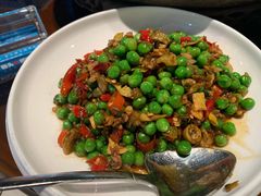 下饭菜炒青豆-坛宗剁椒鱼头(河西王府井店)