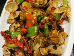 -马路边上·小海鲜烧烤(八一路店)