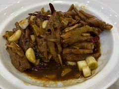 -江城燕子大排档(江汉路步行街店)