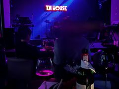 -TZ House音乐现场(茅台店)