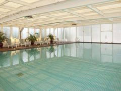 健身-深圳富苑皇冠假日套房酒店