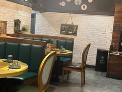 -西语炭烧牛排·西厨(石龙店)