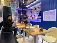 大堂-壹粉屋新疆炒米粉(建外SOHO东区店)
