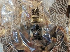 -琦王花生(中央商场店)