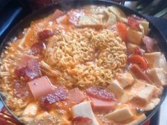 -炙韩料理·部队锅专门店