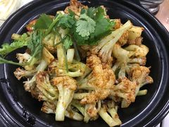 砂锅有机菜花-盛唐府乾州酸汤面