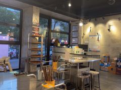 -鹿鸣山草本茶香火锅(园西路店)