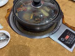 -濠轩阁特色生蚝火锅总店
