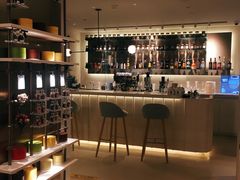 -théATRE 茶聚场(王府中環店)