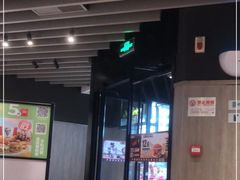 -肯德基(中纬店)