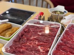 -杨老板·海鲜集市火锅·鲜切牛肉(中防万宝店)