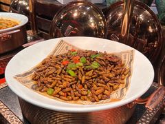 -四海一家自助餐(益田假日广场店)