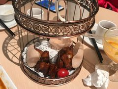 秘制脆皮乳鸽-避风塘(宝山万达店)