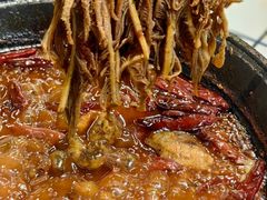 -扎起市井老火锅(乐山总店)