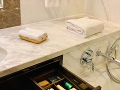 -杭州城中香格里拉大酒店