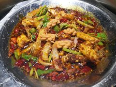 -休记光头香辣蟹干锅店(衣冠庙店)