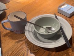 -蜜桃餐厅·伴山(湖滨商业街店)