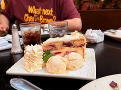 -The Cheesecake Factory芝乐坊餐厅(兴业太古汇店)