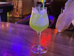 -聚点酒吧(龙湖滨江天街店)