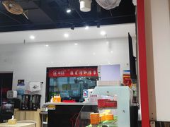 -极有家小鱼小鸡石锅煲(佳兆业店)