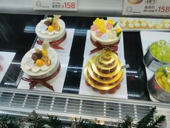 -花花卷卷·鲜食蛋糕(静安久光百货店)