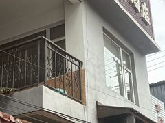 -茅屋大酒店