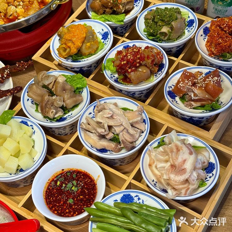 在成都还有谁没吃过这家蹄花?!