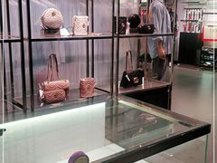 -Gucci(首创奥特莱斯店)